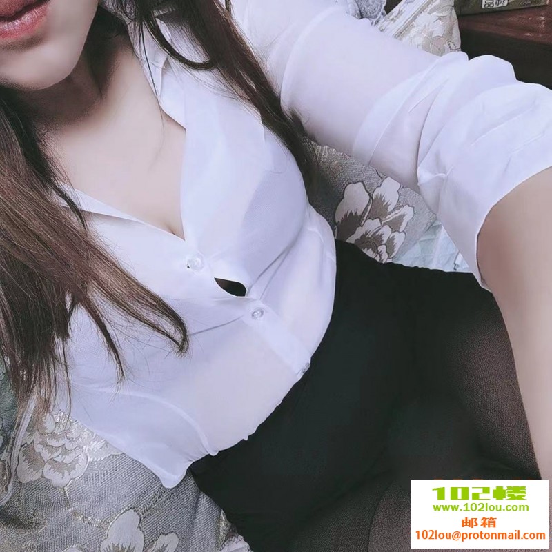 215115gk29yu27htjjp91y.jpg