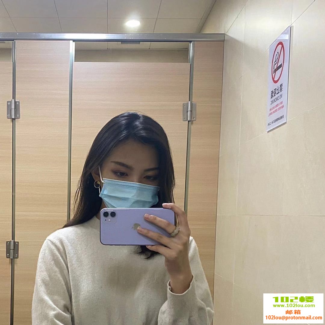 145045r9lp02lb2e7p0p0y.jpg