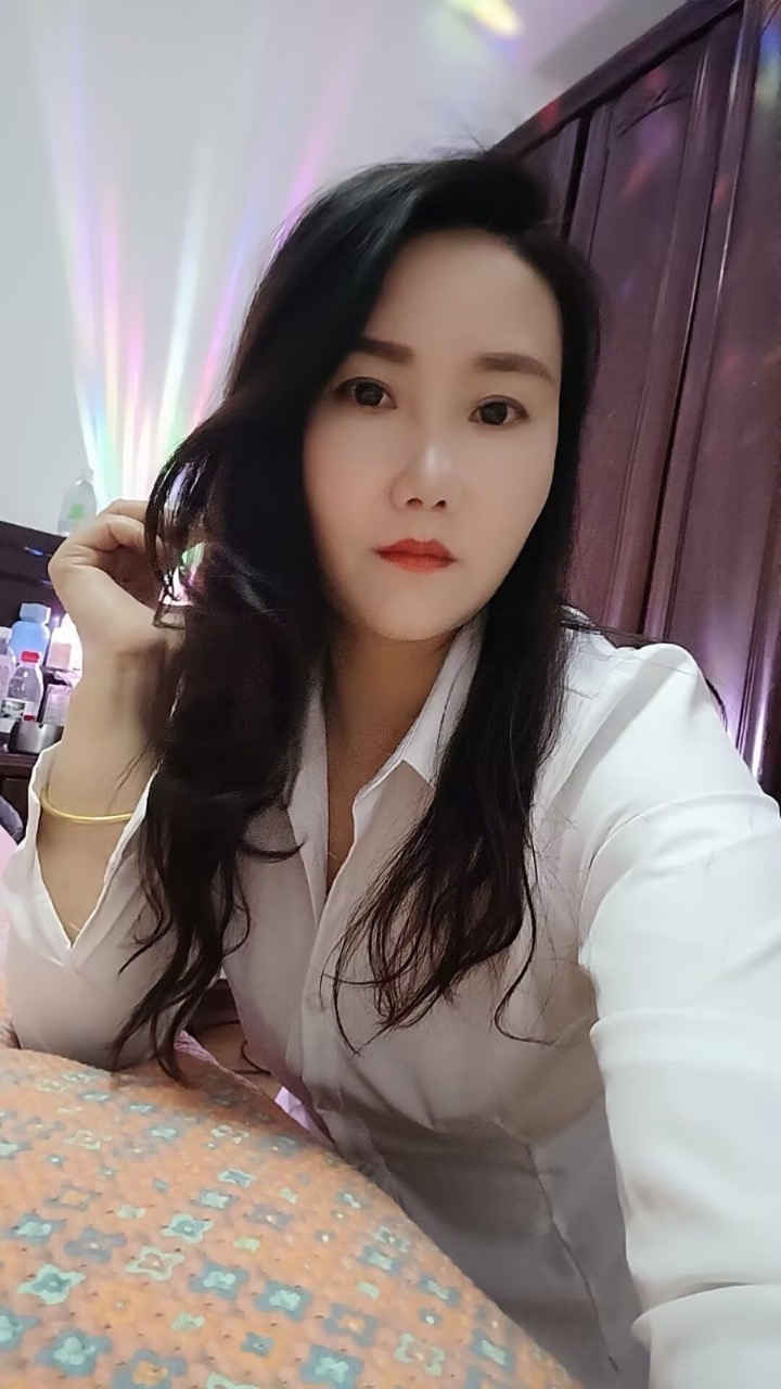 182806hkny33m8by6ekdff.jpeg